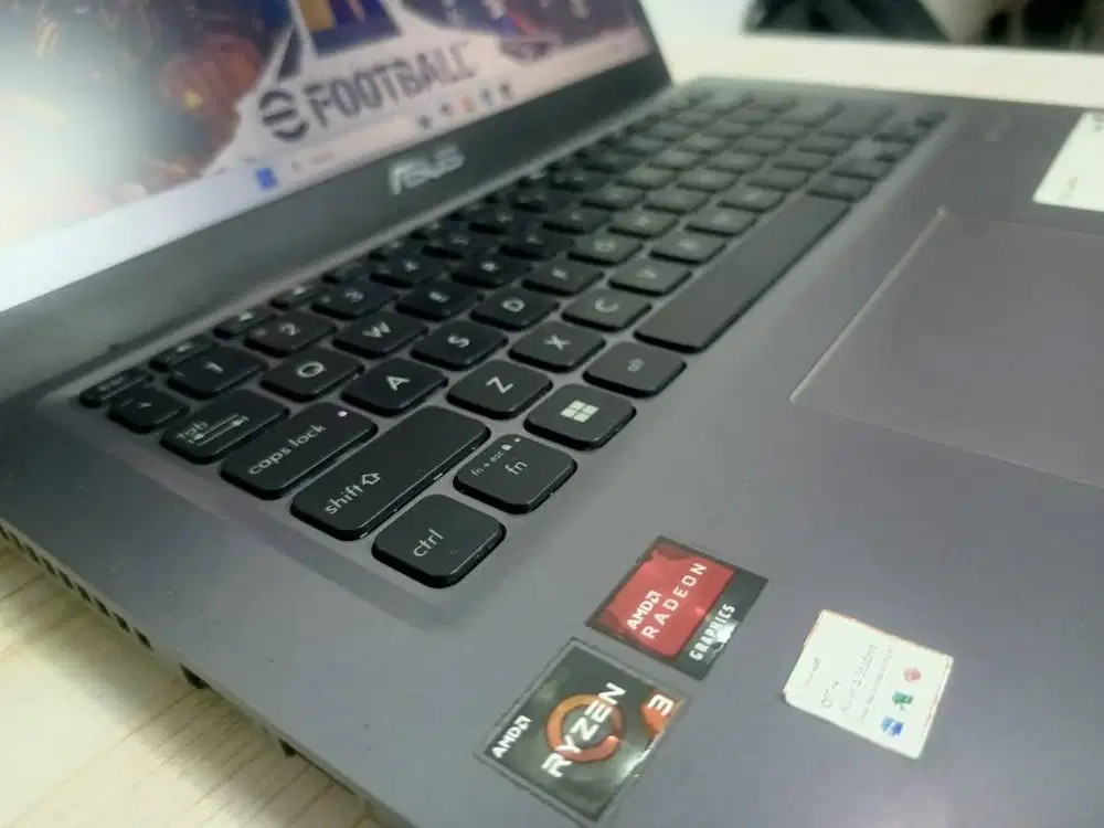 Asus Vivobook M415DAO Ryzen 3 FullHD 14 Inch