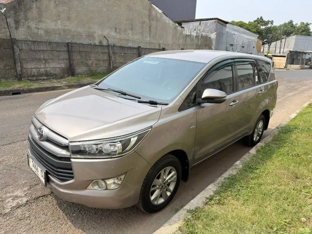 LOW KM - INNOVA 2019 G BENSIN AT