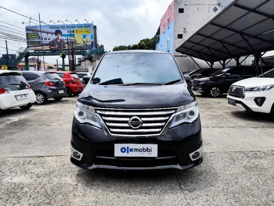 DP MURAH - Nissan Serena 2.0 Highway Star Bensin AT 2015 Hitam