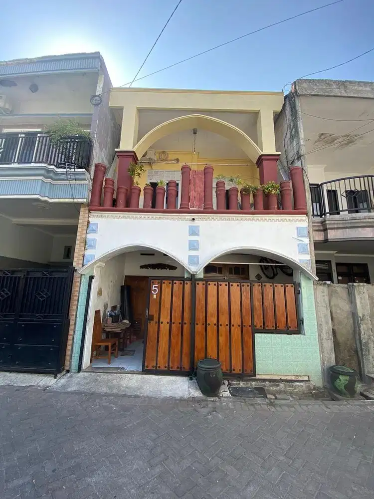 Dibutuhkan Asisten Rumah Tangga