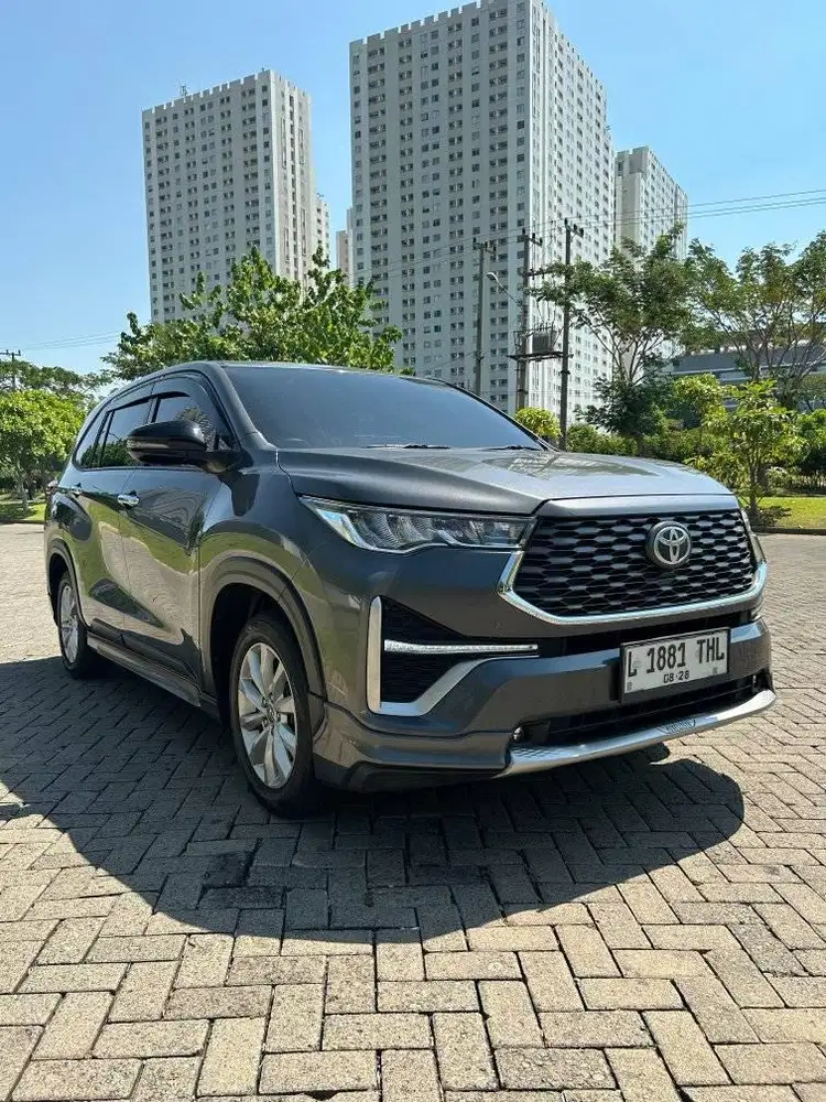 KM 14 RB # INNOVA ZENIX 2.0 V AT 2023