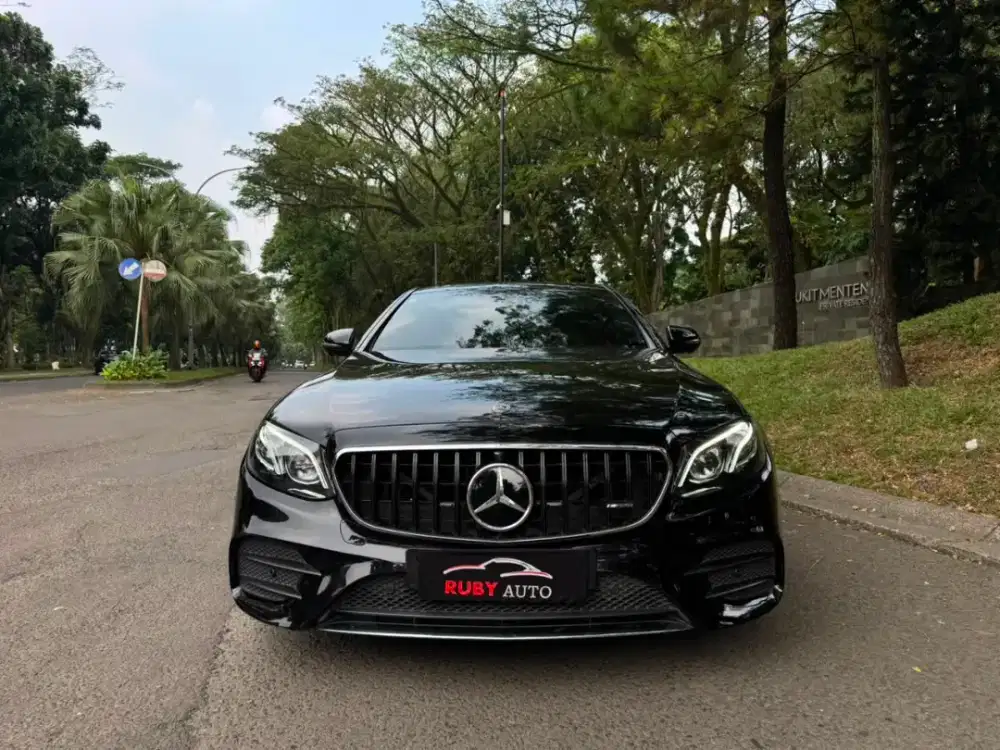 Mercy E350 AMG EQ BOOST 2019