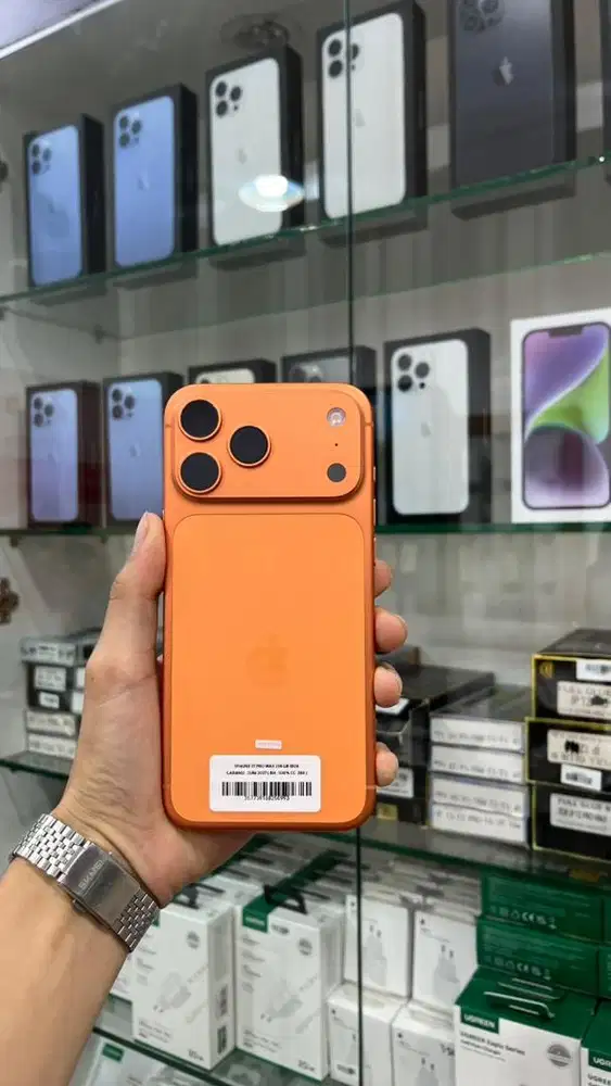 Iphone 17 Pro max 256 GB Ibox, Pemakaian 1 Bulan