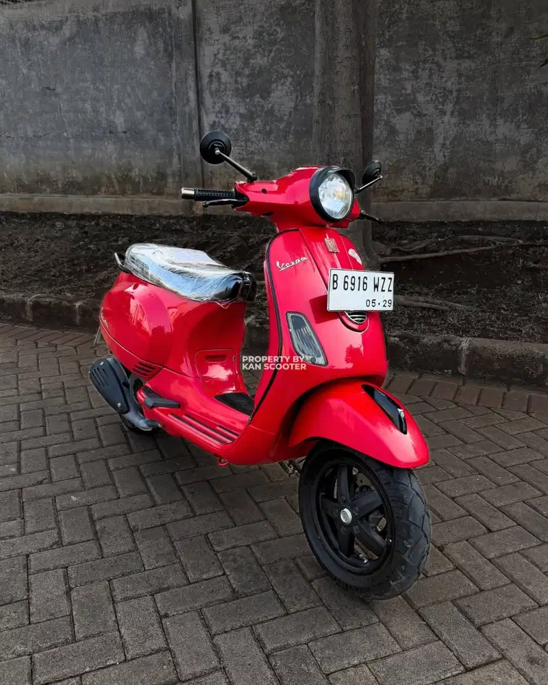 VESPA LX 150 3V 2013 TERMURAH