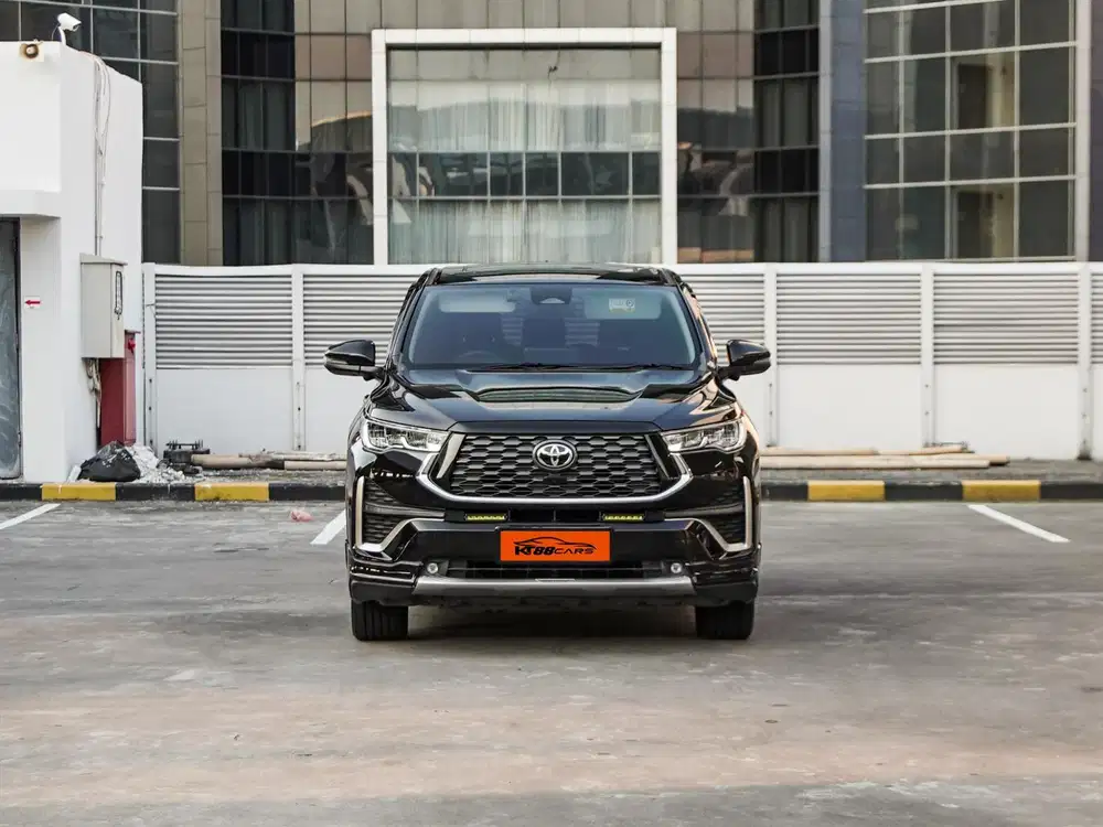Toyota Zenix Q Hybrid Modelista 2023 Hitam Good Cindition