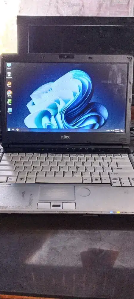 Fujitsu s761 core i5 gen 2