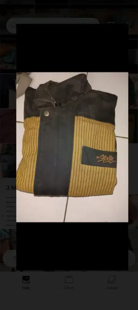 Dijual Borongan 2 jaket (yang 1 bisa bolak balik) dan 1 sweater