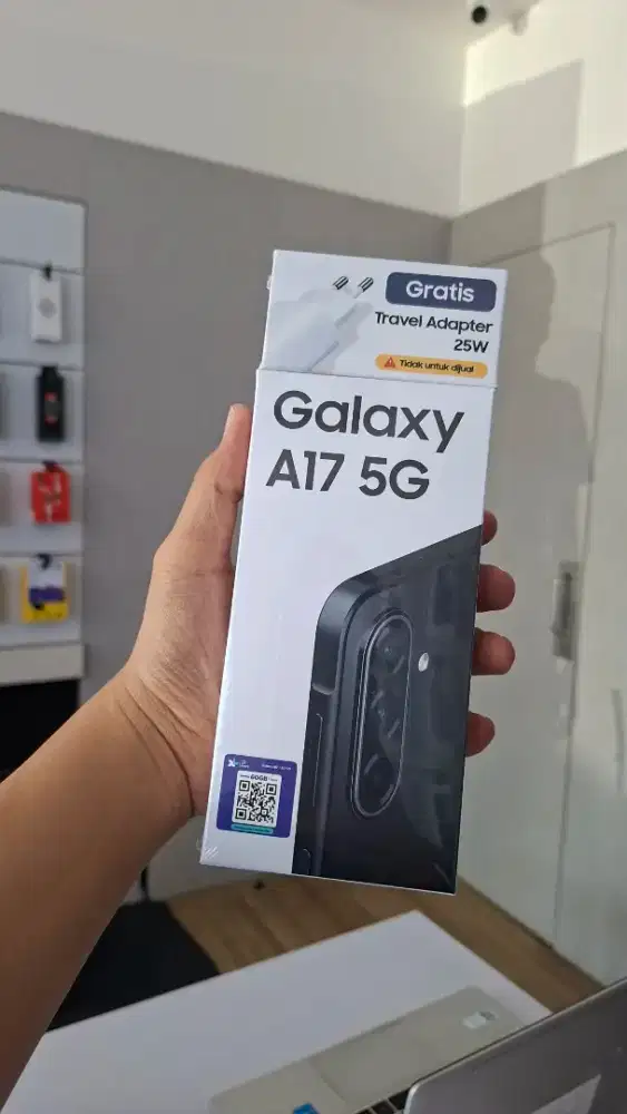 SAMSUNG A17 5G 8/256 GB Rp 4.499.000 GRATIS ADAPTOR 25 WATT
