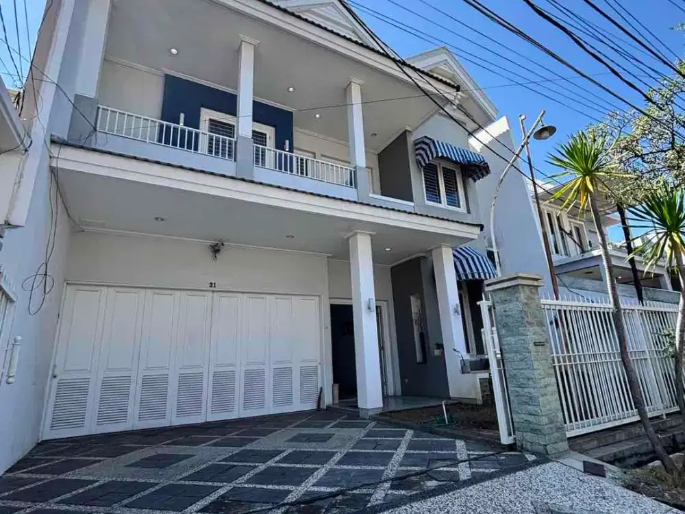 Dijual Rumah Manyar Lebar 12