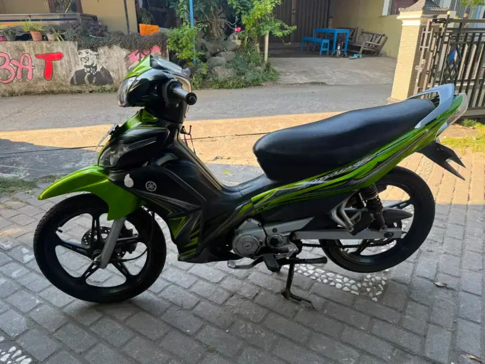 Jupiter Z THN 2010 plat AB kota