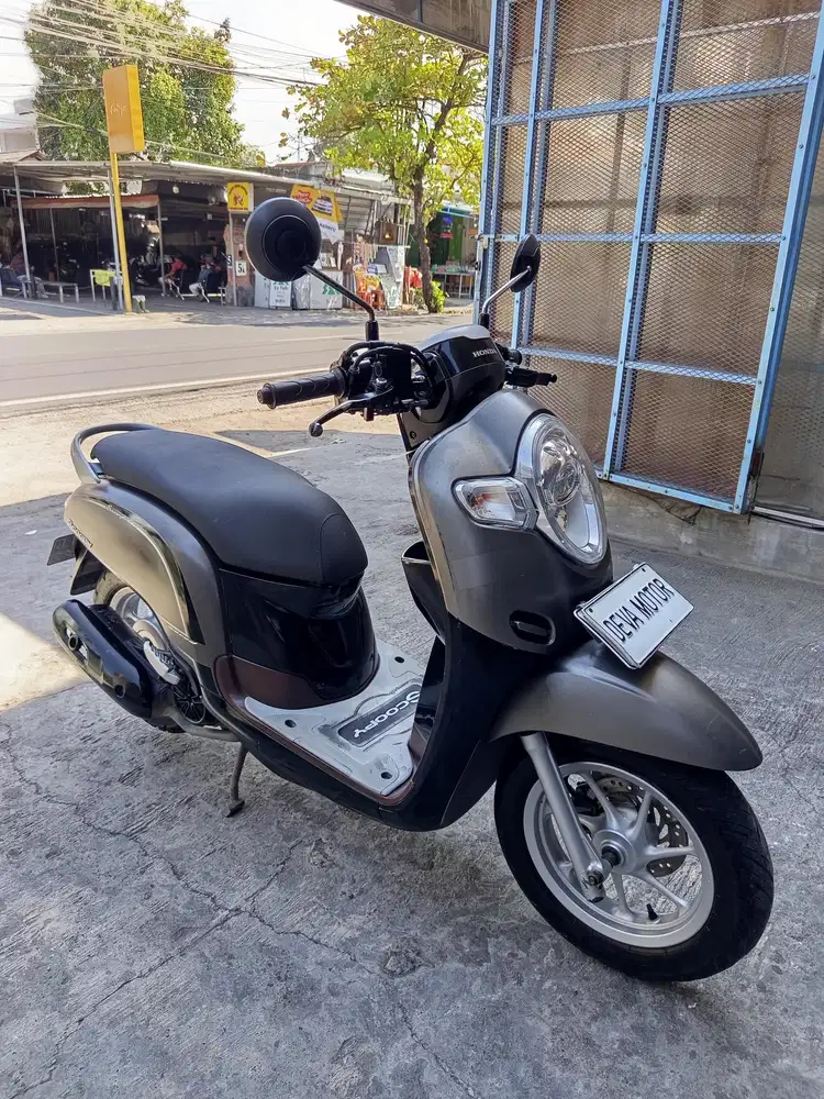 Scoopy 2017 browrn DP 1,5 jt Deva motor