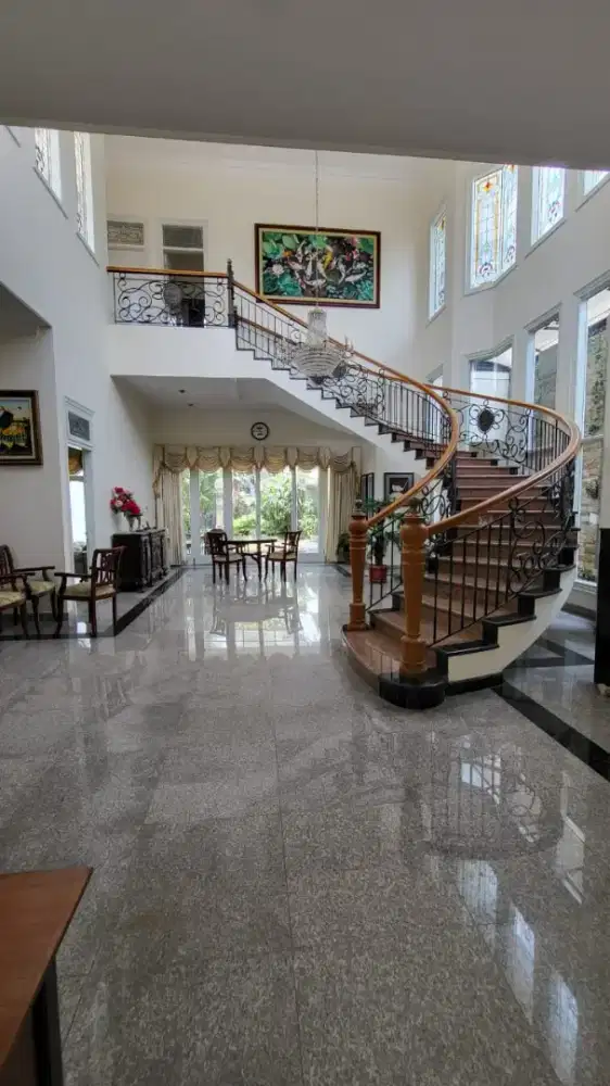 Rumah mewah araya / Rumah graha golf araya /Rumah araya malang