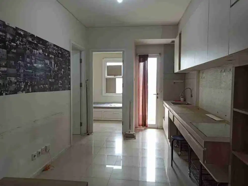 DIJUAL APARTEMEN PARAHYANGAN RESIDENCE Ciumbuleuit Type 2BR
Full Furnished