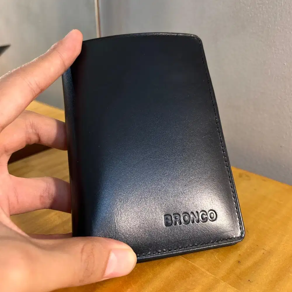 Dompet Pria Kulit Asli [ Bronco ]