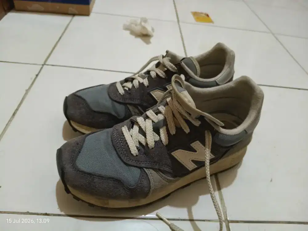 NEWBALANCE, ORI, UK. 39.5, BU BANGET, HARGA BELI AWAL 1.8 JUTA