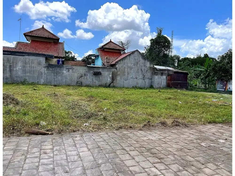 Dekat Kampus UGM Tanah Yogyakarta di Jl. Tegal Melati