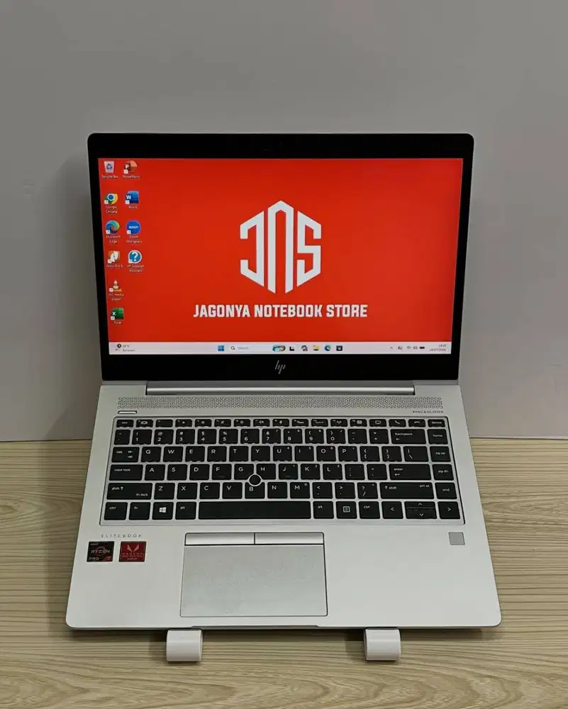 HP Elitebook 745 G6 Ryzen 7 3700U RAM 16GB SSD 256GB NVMe Vega 10