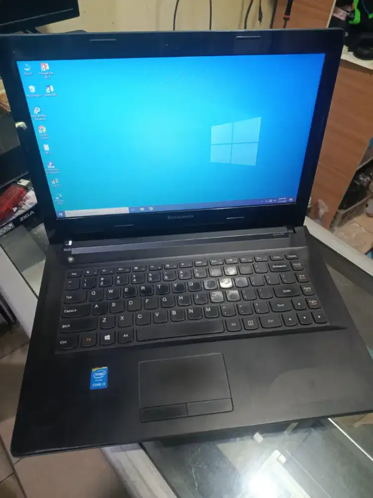Laptop Lenovo core i3