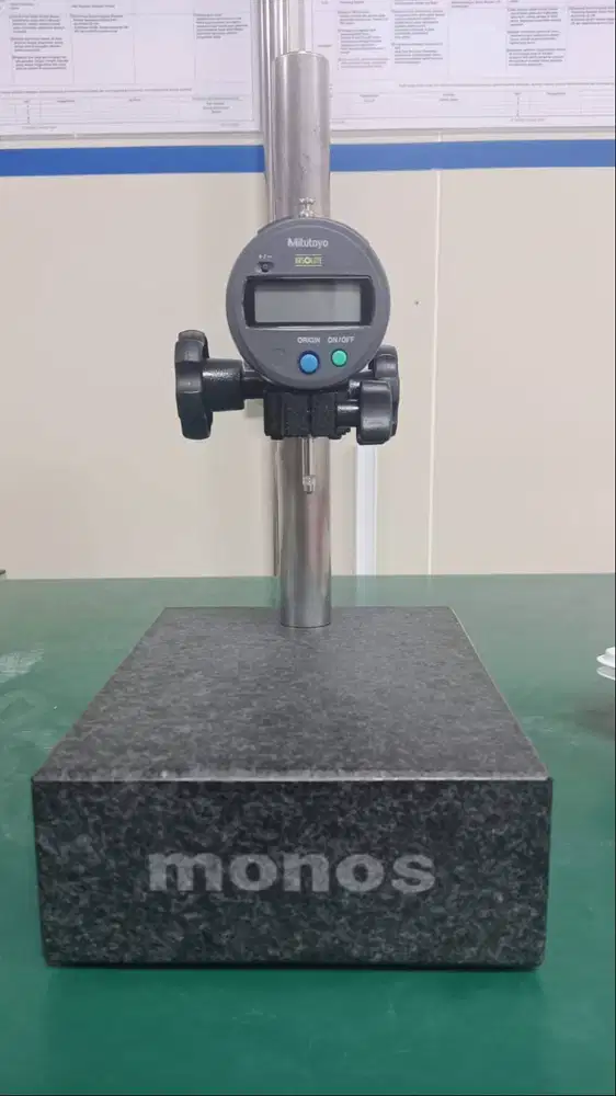 Digital Indicator MITUTOYO + Alat penyangga