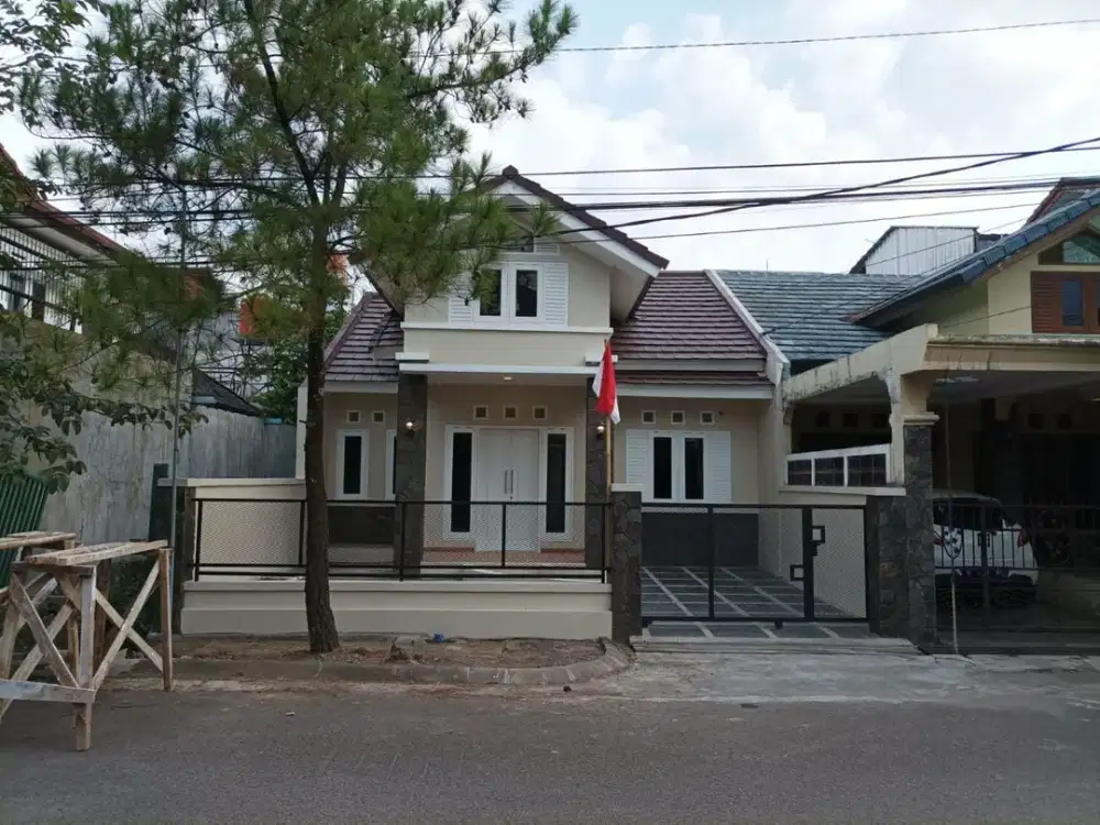 Rumah Full Renov SHM Pinus Regency, Siap Huni