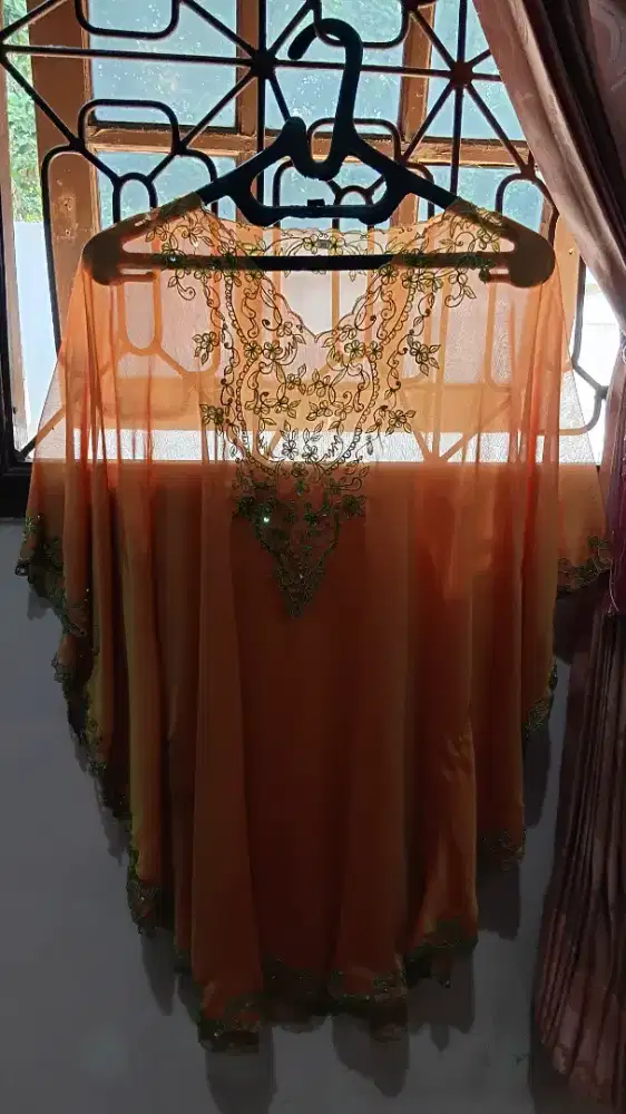 Jual kebaya kelelawar