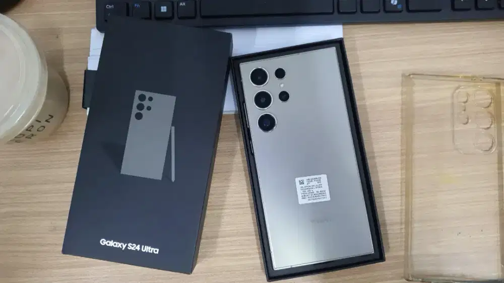 Samsung S24 Ultra 512GB SEIN