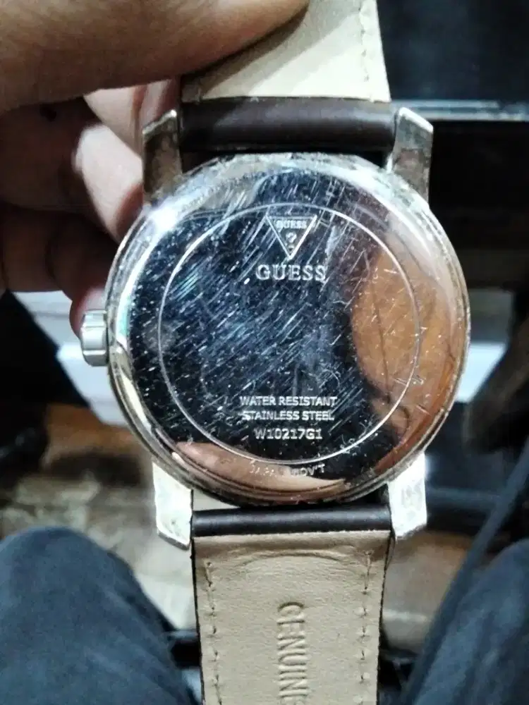 Jam guess klasik