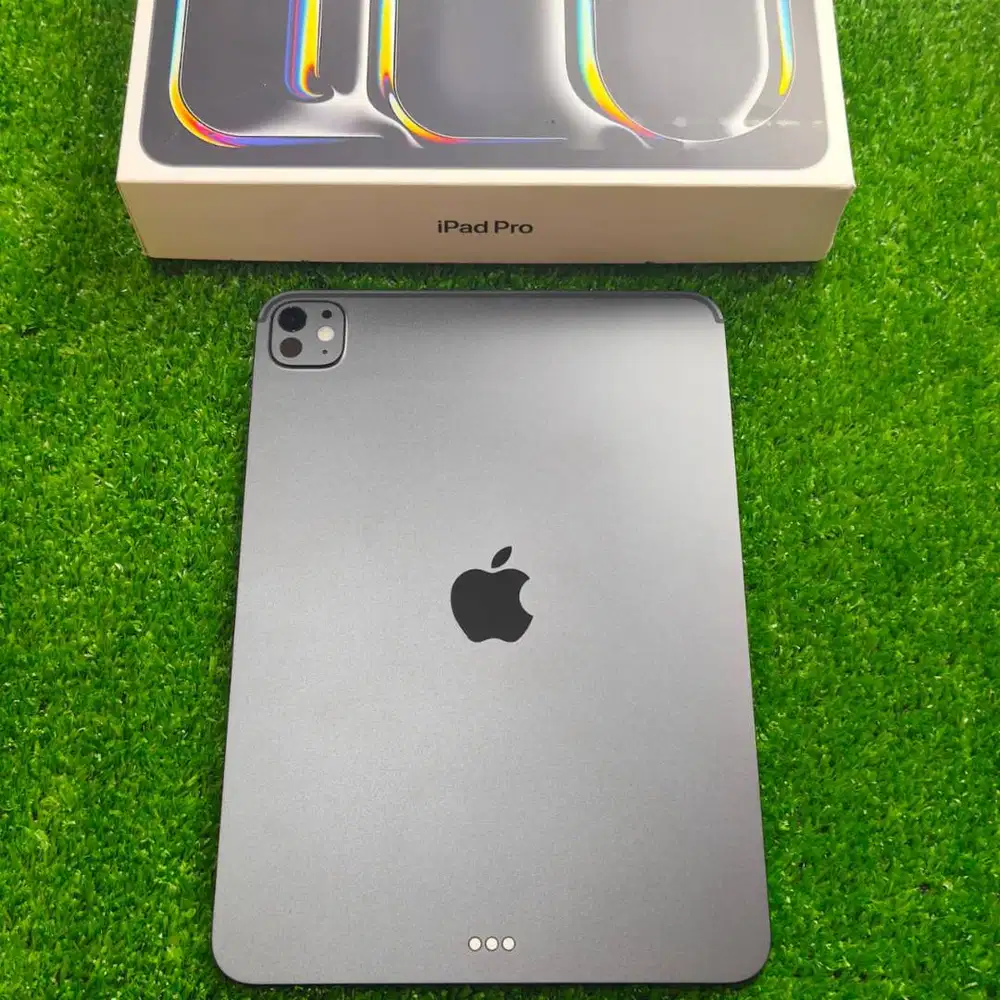 iPad Pro 11 inch M5 256GB Space Black Standart Glass Wifi Only Garansi