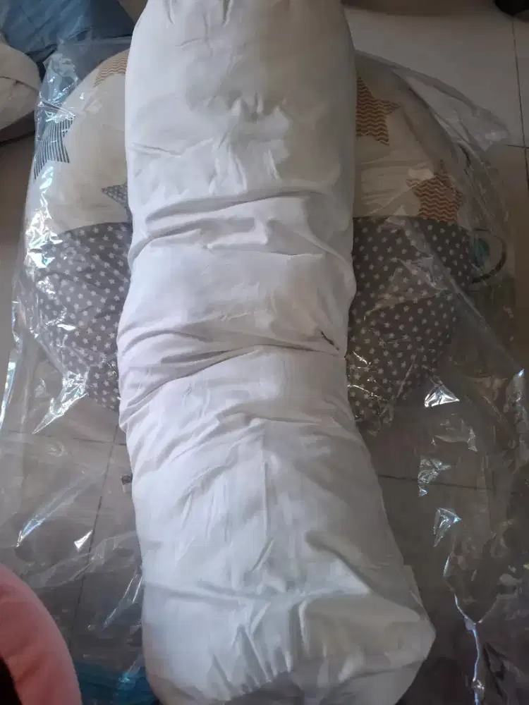 Bantal guling polos