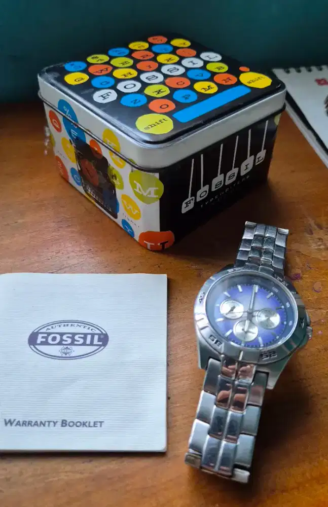 Jam tangan Fossil blue Ori (mesin mati/utk part, servis)