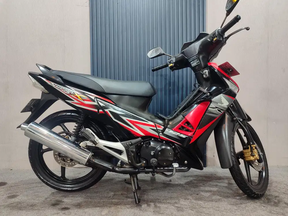 Supra X 125 cw 2012 istimewa mulus terawat siap pakai...