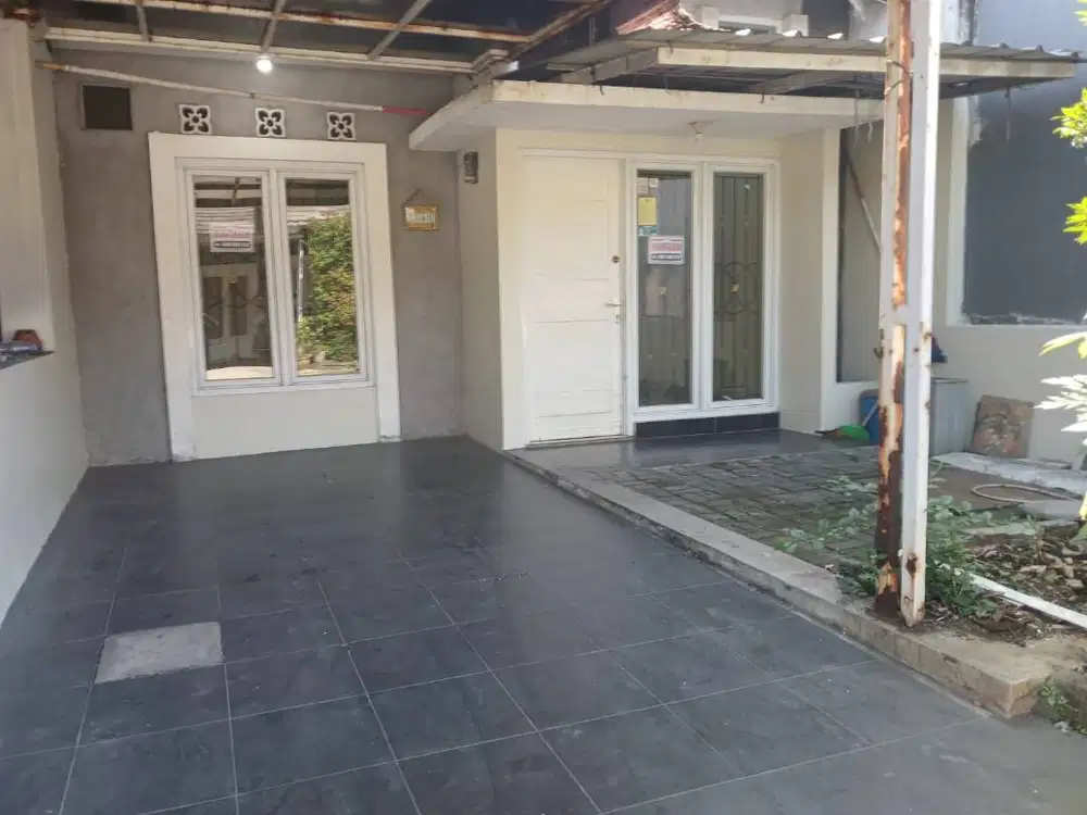 Disewakan Rumah Baru Renoasi