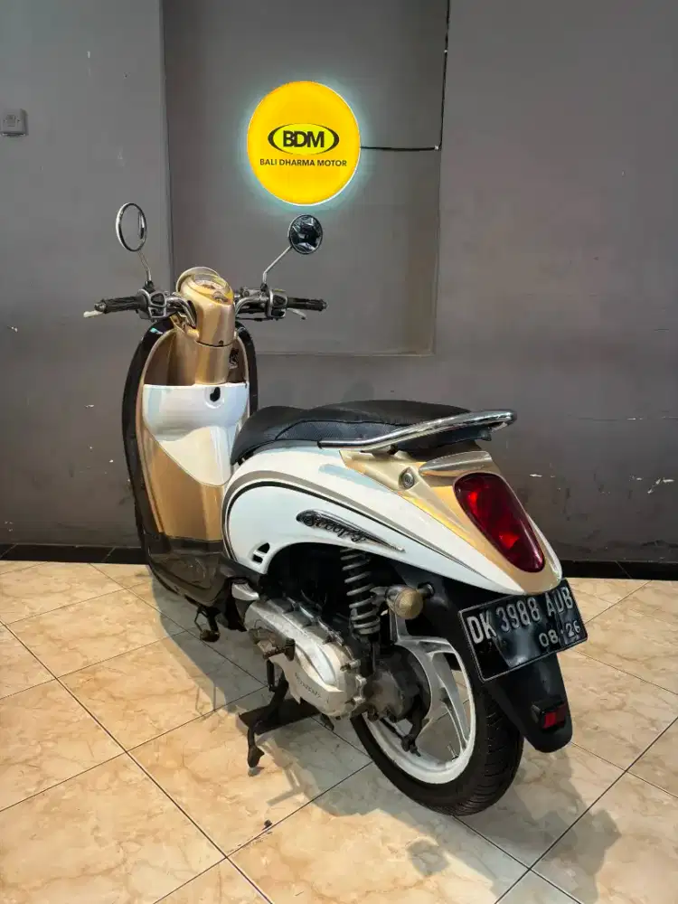 Honda Scoopy 2011 cash. Bali dharma motor