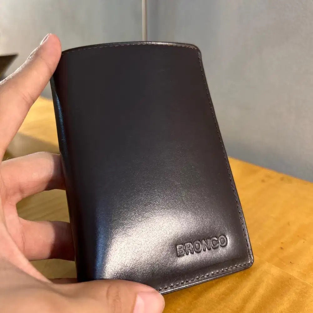 Dompet Pria Kulit Asli [ Bronco ]