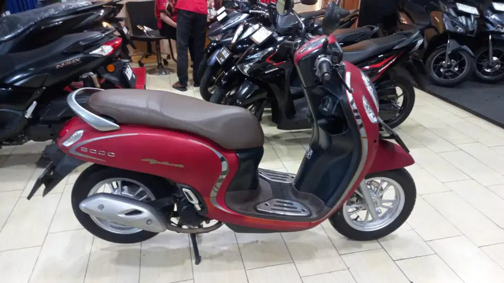 SCOOPY 2021. GREESS BERGARANSI.CASH/ KREDIT BISA NEGO, SIAP COD.