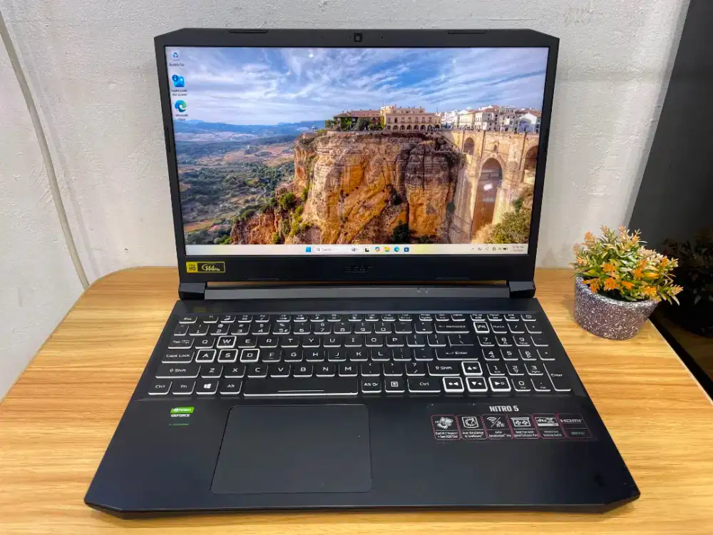 ACER NITRO AN515
Ci5 11400H/16GB/512GB/RTX 3050 4GB/15,6 144Hz/WIN11