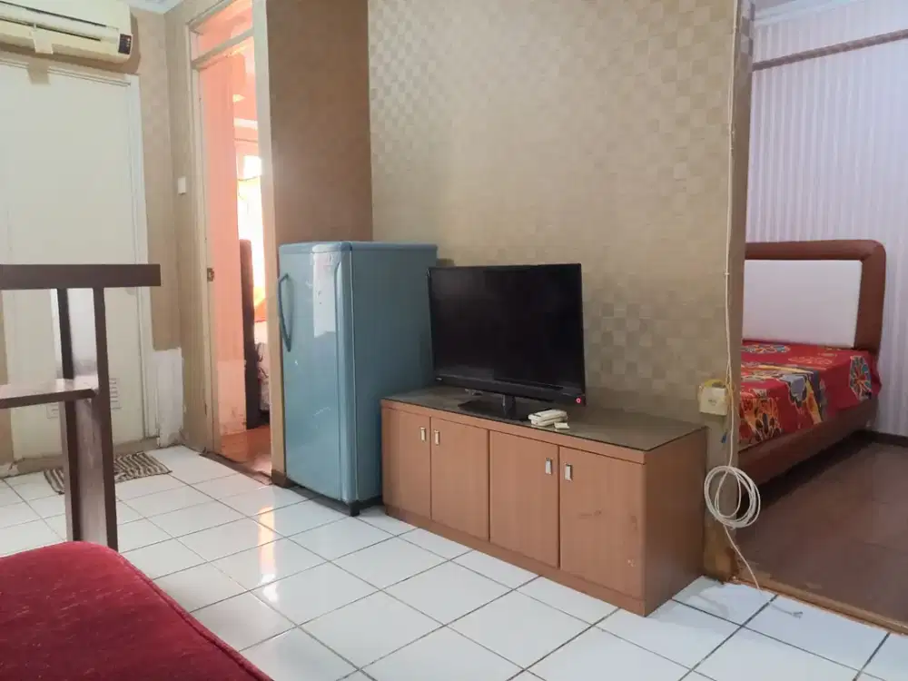 Disewakan Bulanan atau Tahunan  apartemen gading nias 2bedrooms Dahlia lt 16
