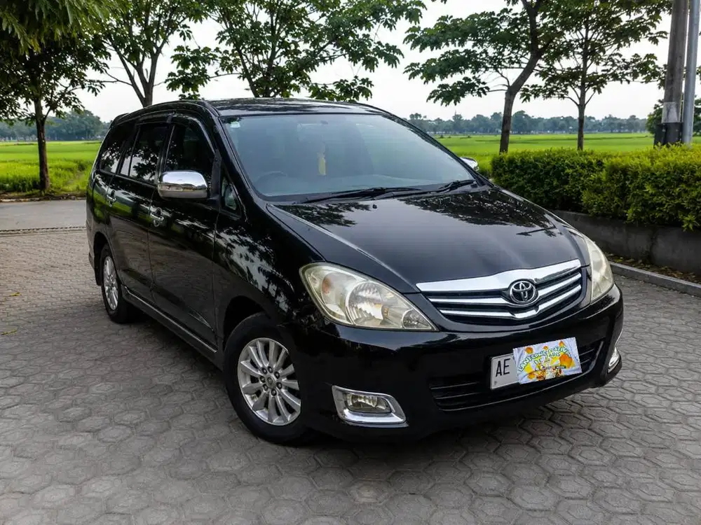 INNOVA MATIC TYPE V LUXURY 2010 CAPTAIN-SHEET