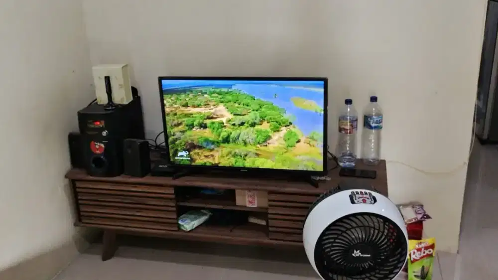 TV Samsung 32 inch