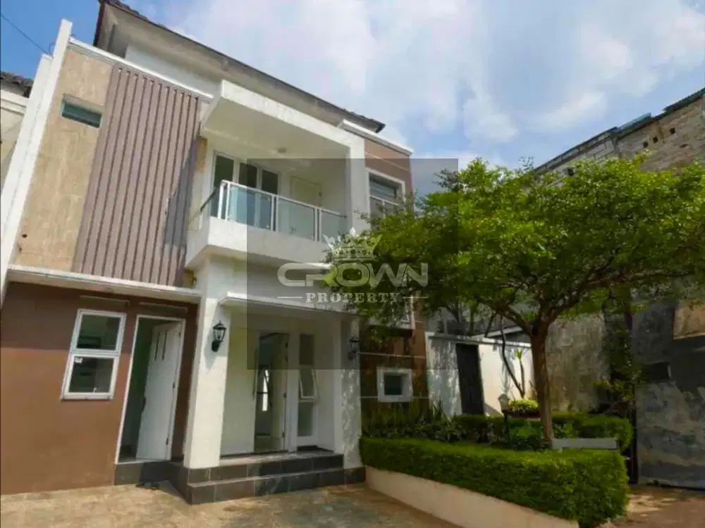Rumah 2 lantai di Cilandak Dekat Area Perkantoran Jaksel