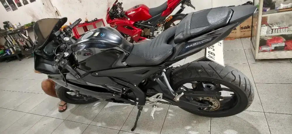 Di jual R15 V3 Jarang Pakai