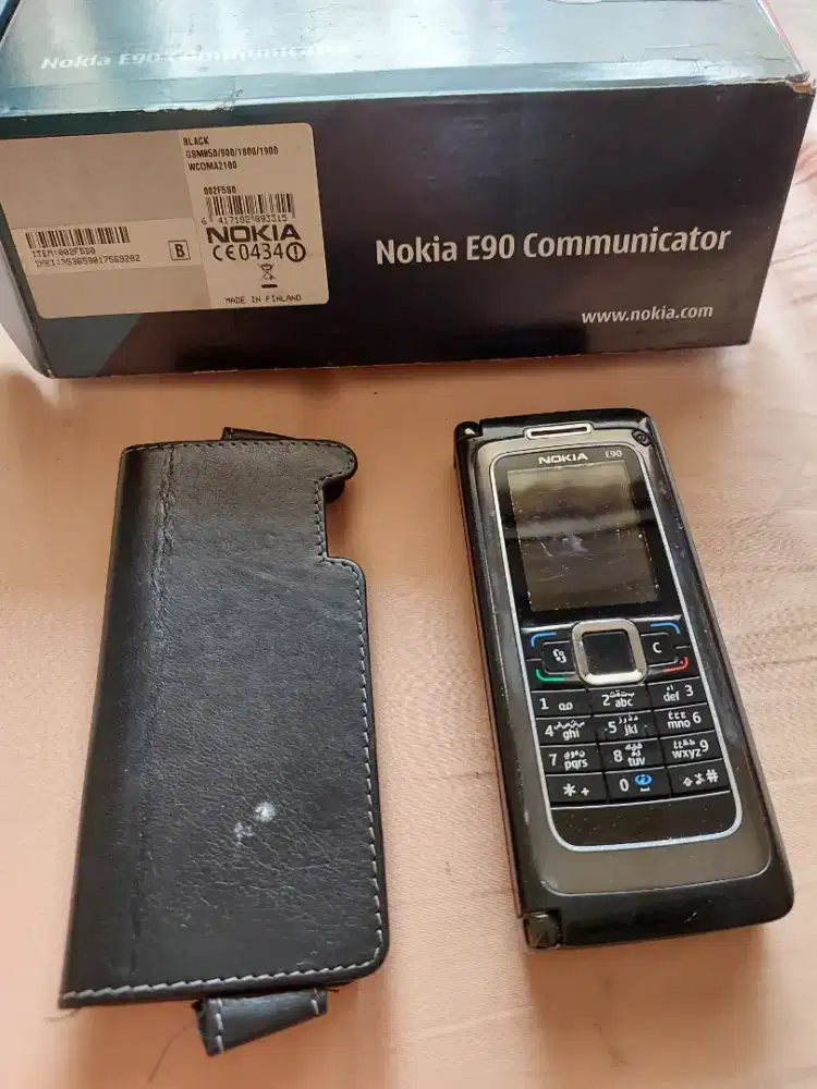 Dijual Hp Jadul Nokia E90