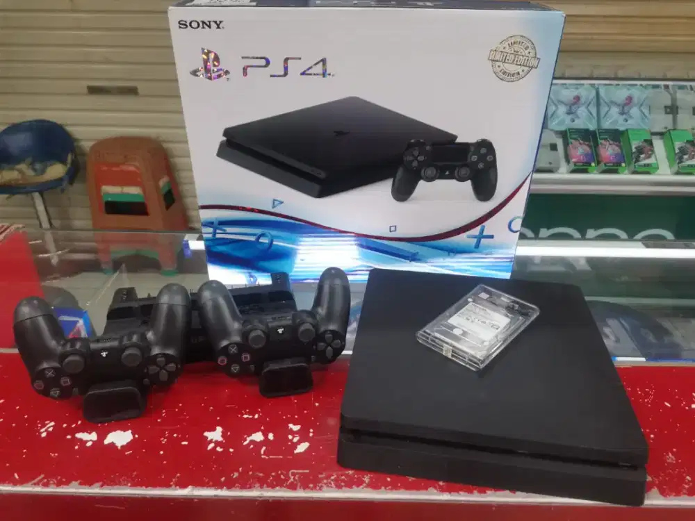 PS4 SLIM 1TB + HDD 500GB  + DOCK CHARGER DAN COOLINGPAN