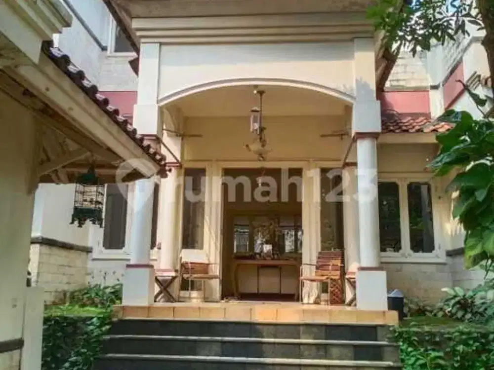Rumah Cafe Dan Guess House Unik Drkat Tol Desari