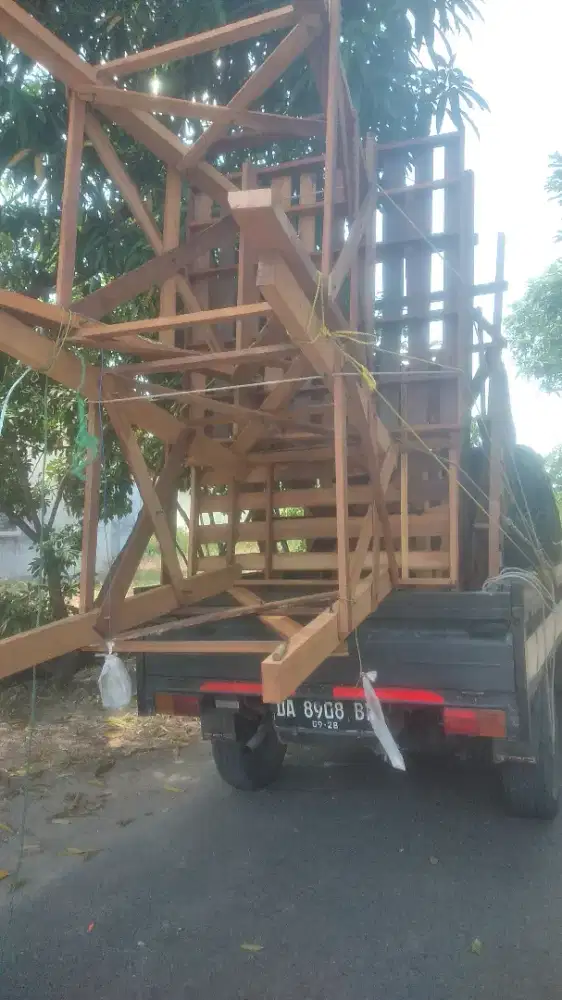 Toweer tandon menara ulin