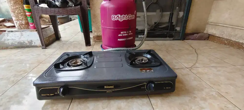 Jual set kompor Rinai Bekas 2 tungku + Regulator + Tabung gas 12 Kg