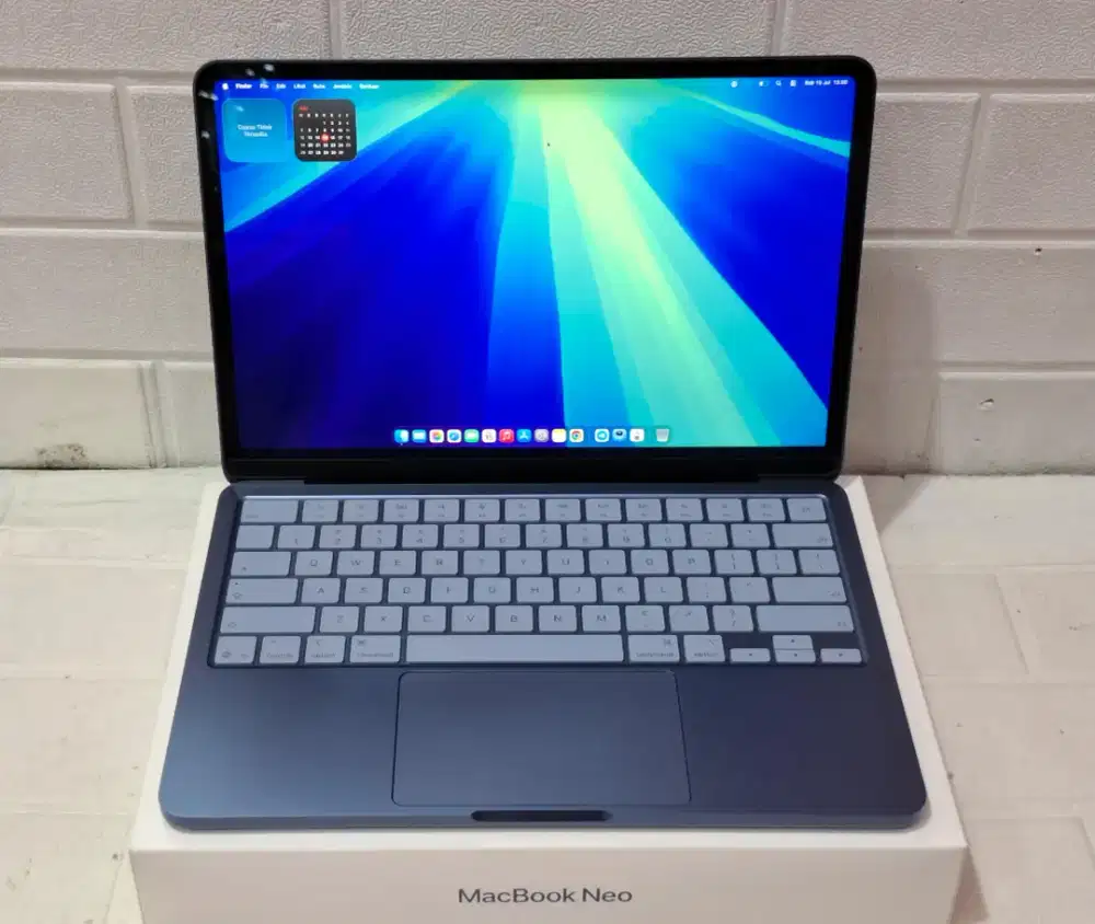 Baru buka Box Macbook Neo Apple A18 Pro /Memori 8GB/Penyimpanan 256GB