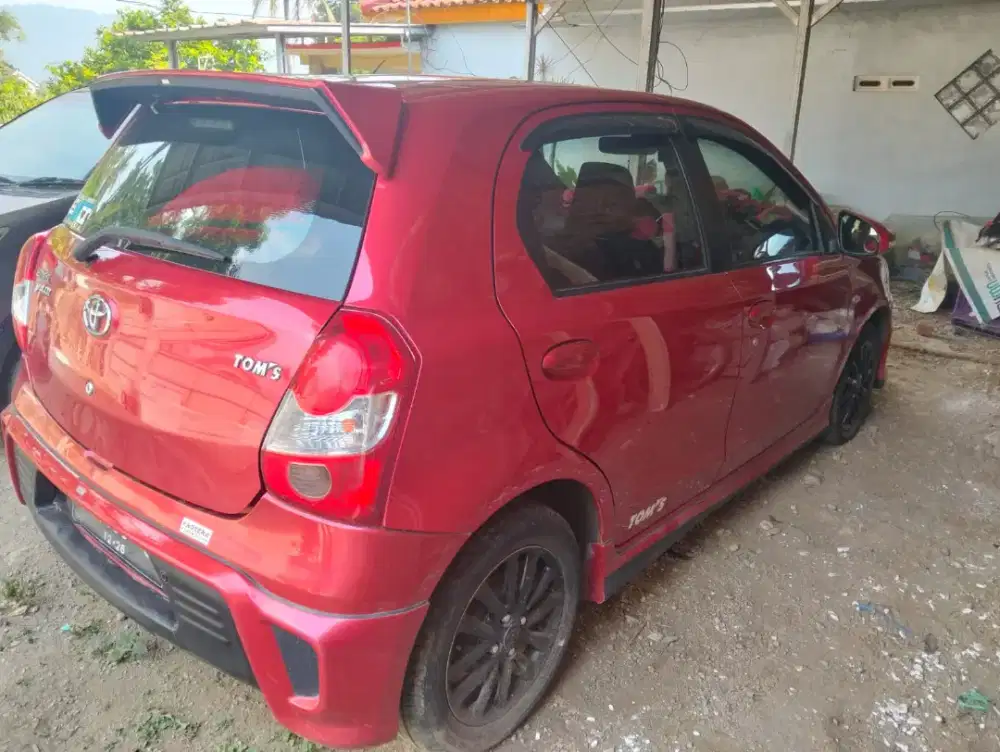 Etios Valco toms 2016