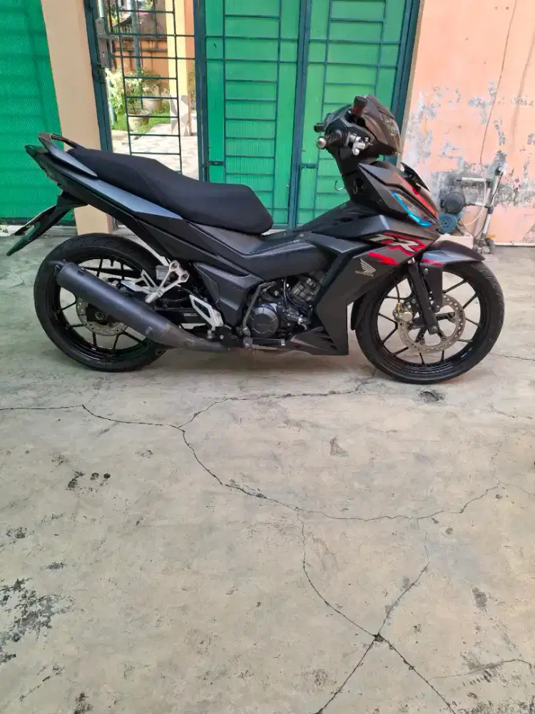 Supra gtrSupra gtr 150 tahun 2018