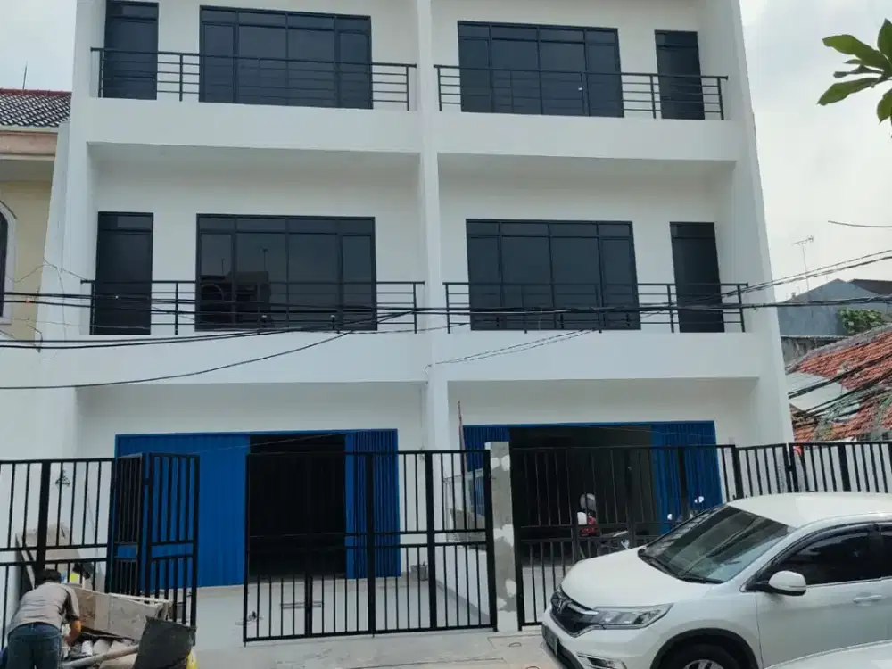 Dijual Ruko Baru di Mangga Besar, Lt.6x22m2, Sudah Shm,Harga : 5.1M/Unit Nego